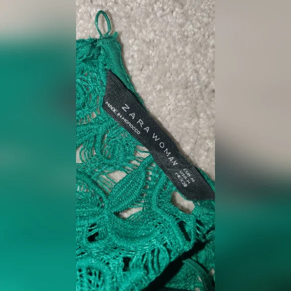 Dress - Picture 2 of 4